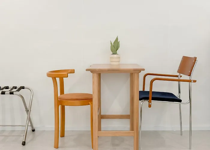 신규오픈, 웨스트 서울 모던스테이, 도심속 힐링, 2br, 홍대 명동 이동편리, 공항버스 3분, 최대 4인 Апартаменты Сеул